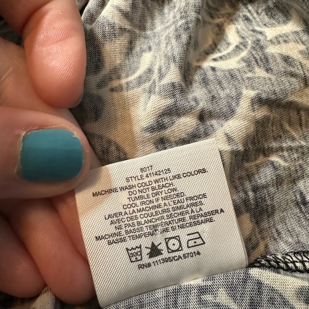 Tory Burch Pima Cotton Long Sleeve Blue Floral Crewneck Top XL - Picture 8 of 8
